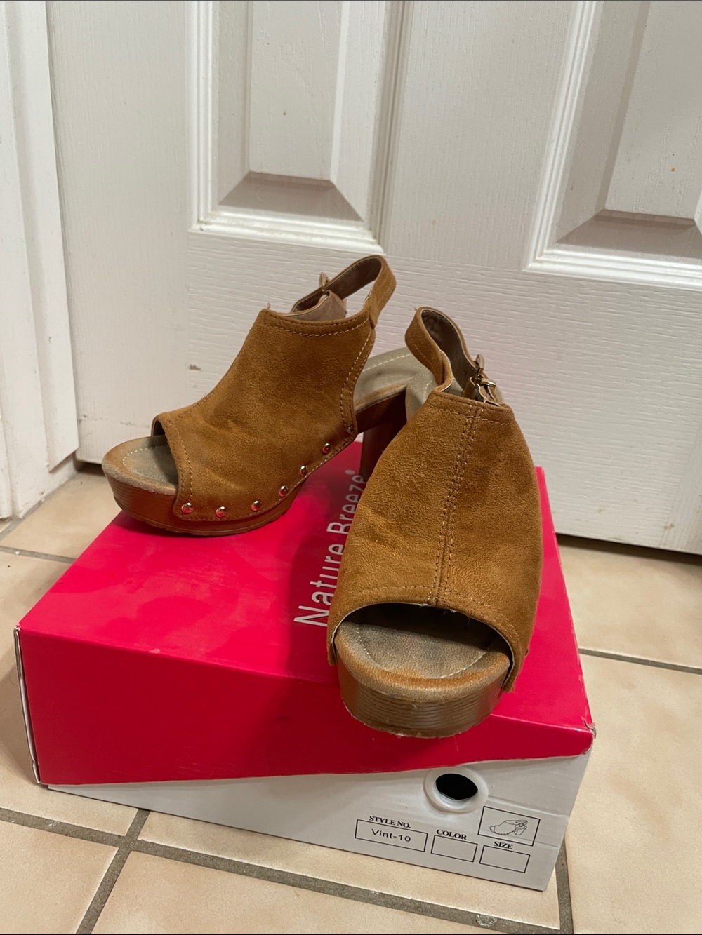 Nature Breeze Women’s Open-Toe Suede Slingback Platform Sandals - Brown size 6